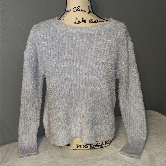 Cozy Light Baby blue Sweater - Picture 1 of 5